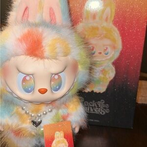 Pop Mart- Big Into Energy Excellent Condition - Rock The Universe